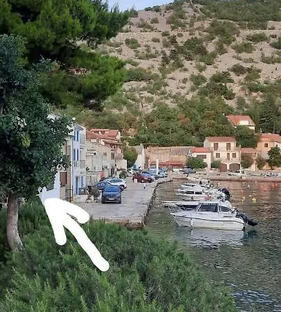 Nives Appartamento Starigrad (Kvarner)