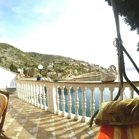 Nives Appartamento Starigrad (Kvarner)