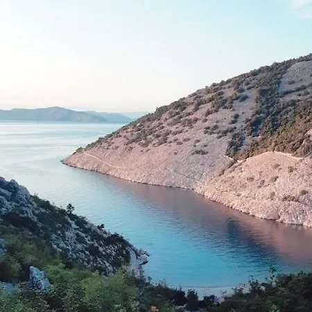 Nives Stari Grad