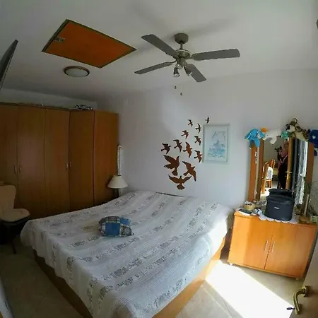 アパート Nives スタリー・グラード